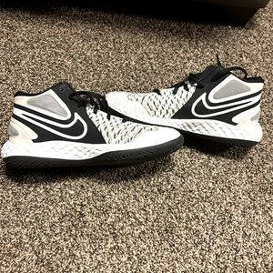 Nike KD Trey 5 VIII kids basketball shoes